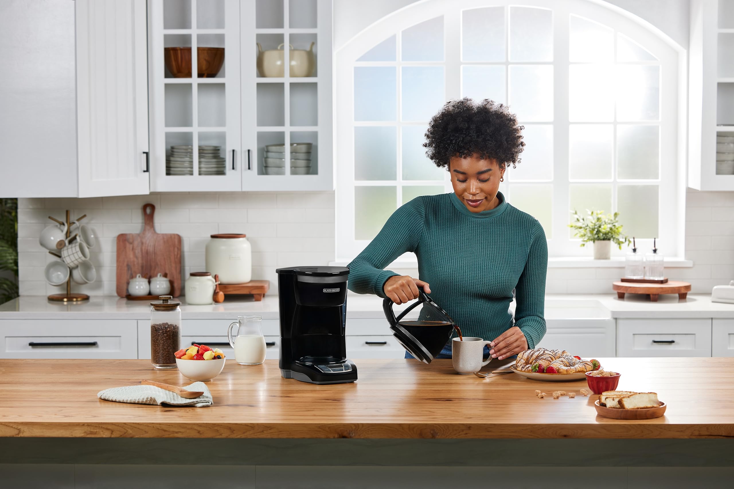 Dravelyxar 12-Cup Digital Coffee Maker